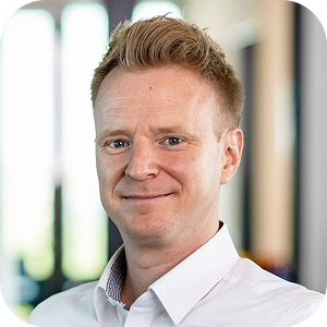Dr. Jens Reich, Verkställande direktör